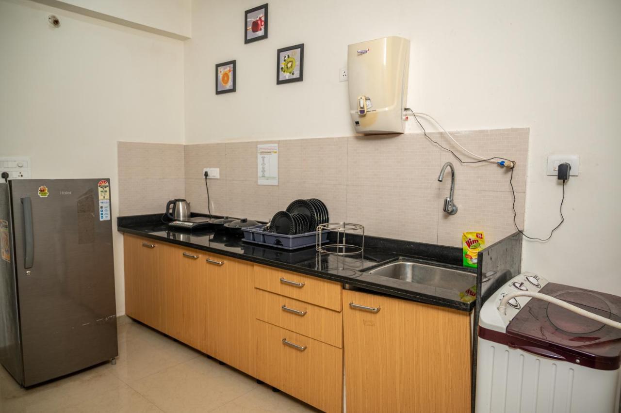Ronnie's Studio Apartment Arpora Esterno foto